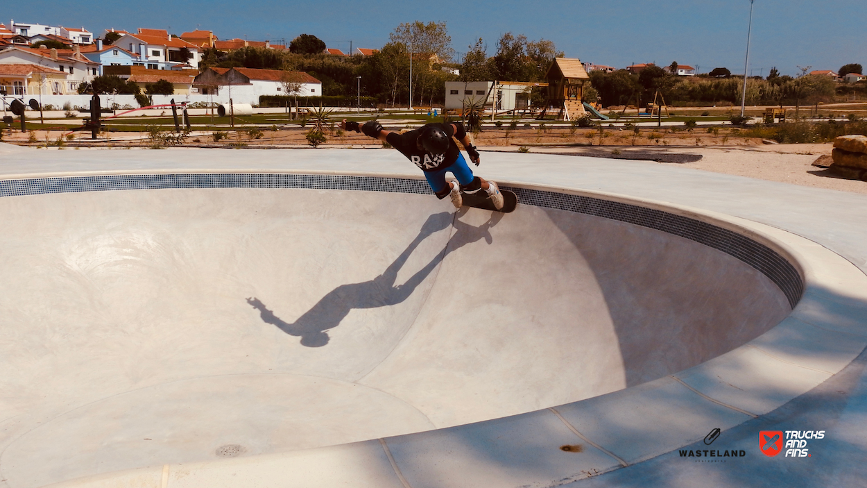 São Pedro da Cadeira skatepark